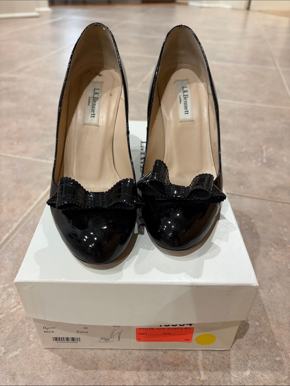 LK Bennett Black Patent Leather Bow-Trim Heels